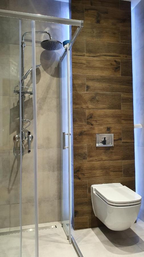 Modern Apartment In The City Center Katoviçe Dış mekan fotoğraf